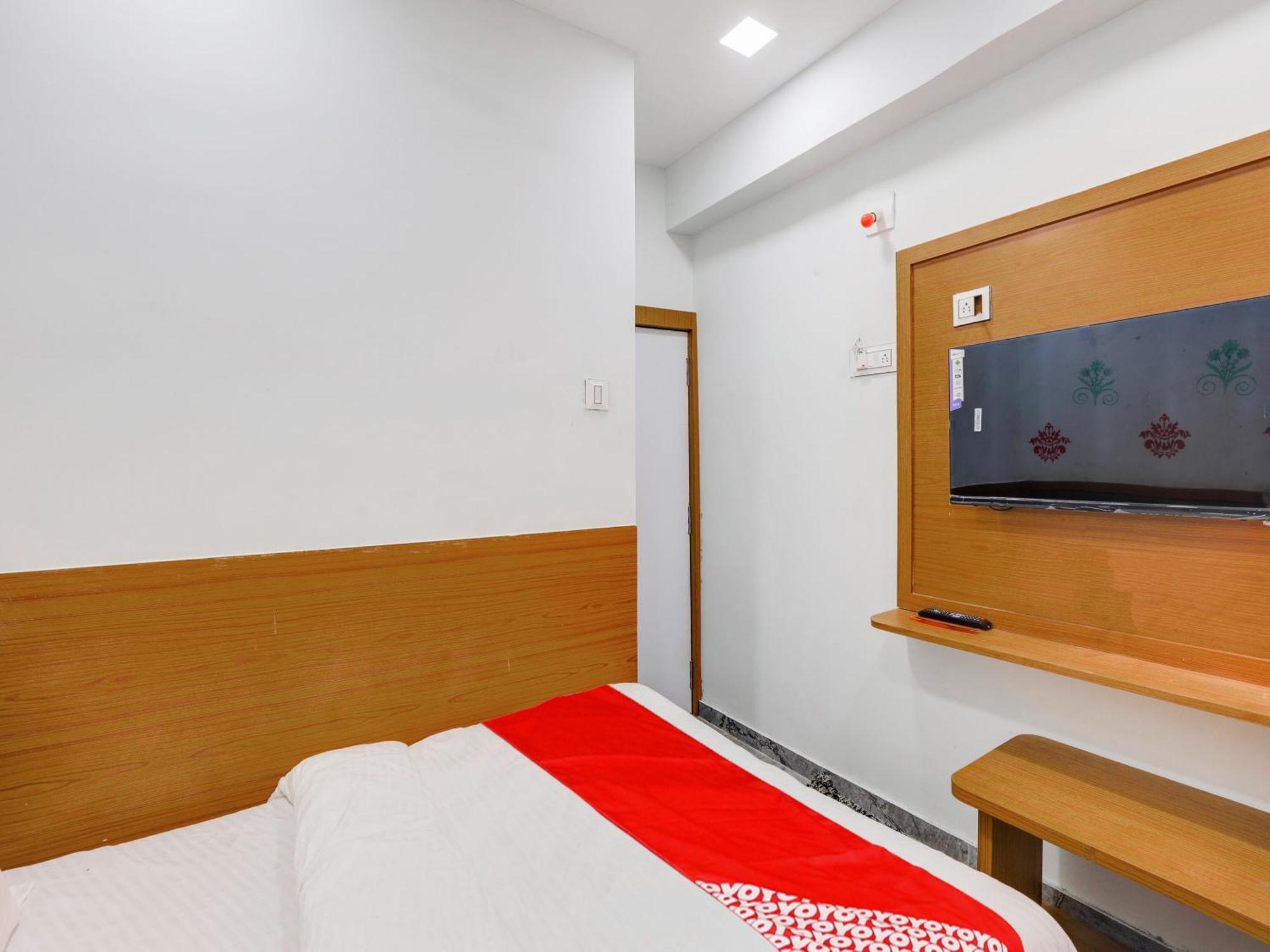 Hotel O Green City Surat Zewnętrze zdjęcie
