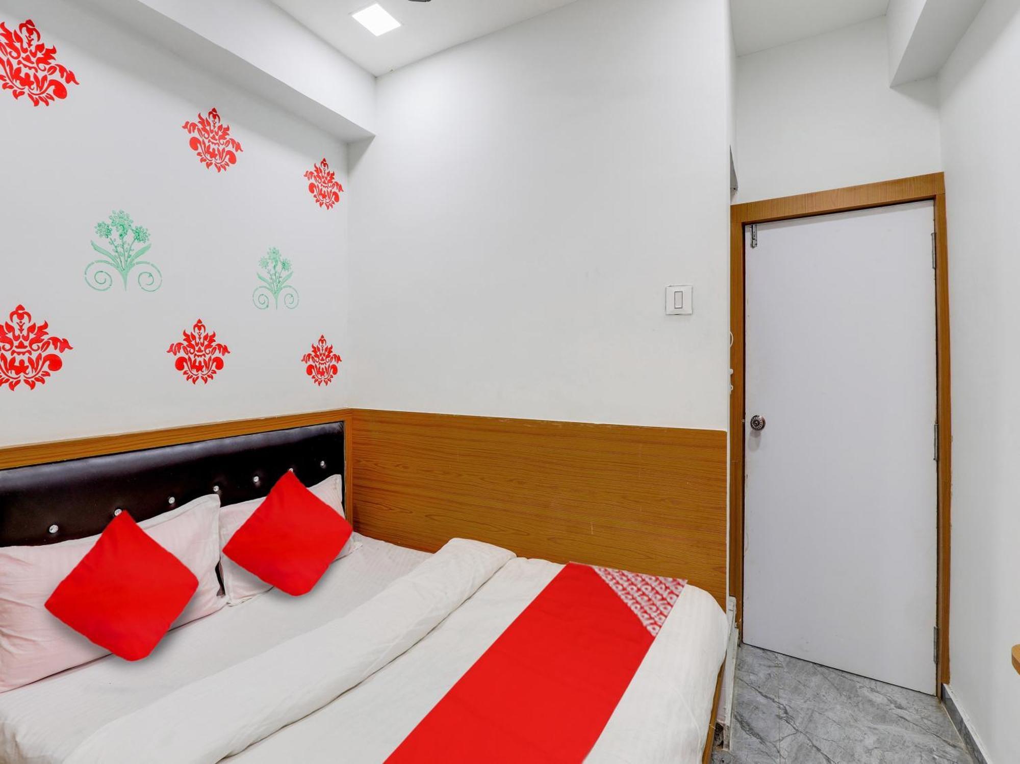 Hotel O Green City Surat Zewnętrze zdjęcie